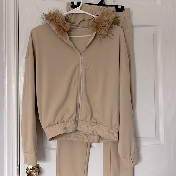 Shein Fall Hoodie Sweater With Pants Size Smal - Picture 1 of 6